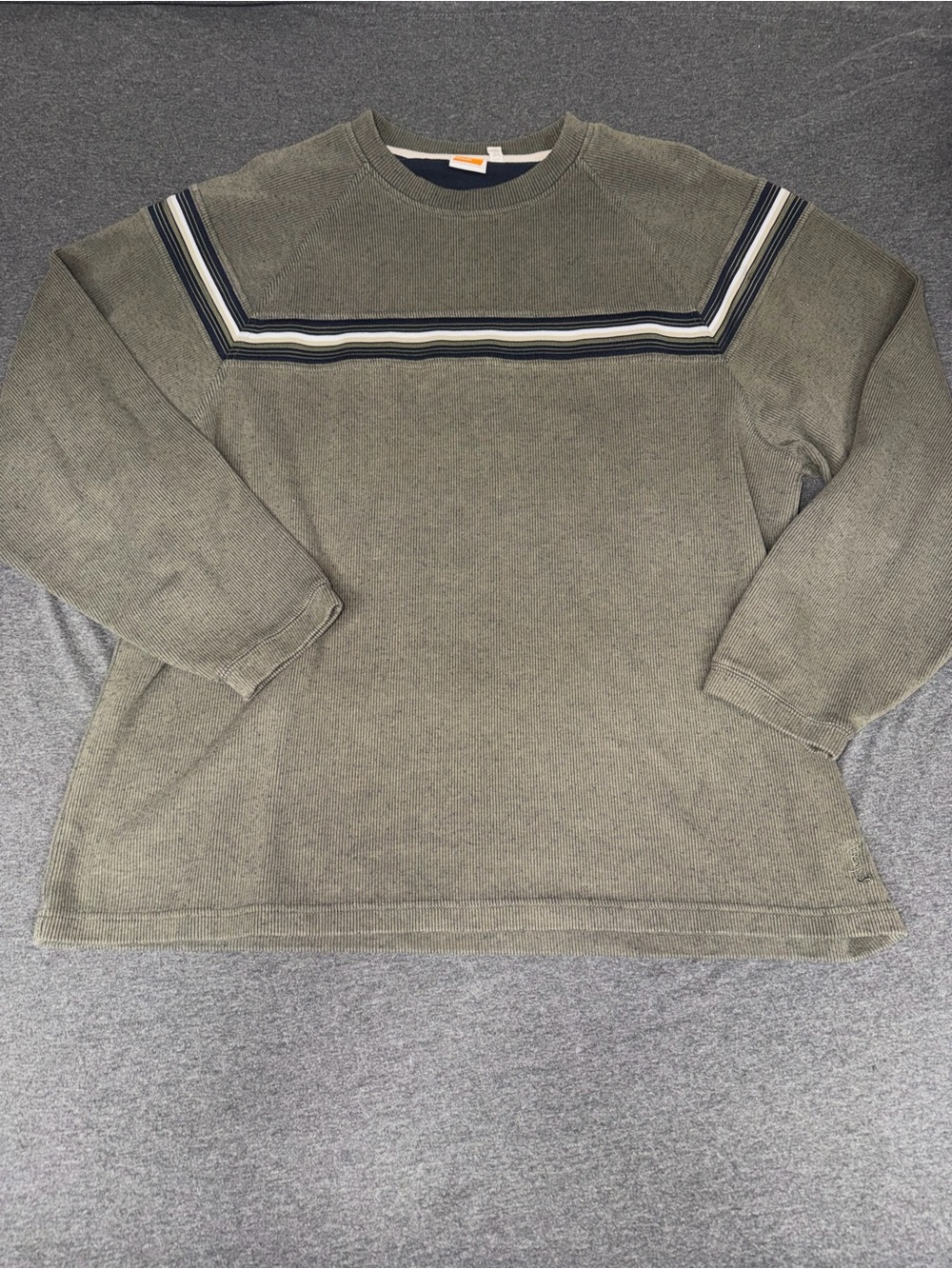 Men's Vintage SideOut Olive Crewneck Sweater with Stripe Detail Size XL